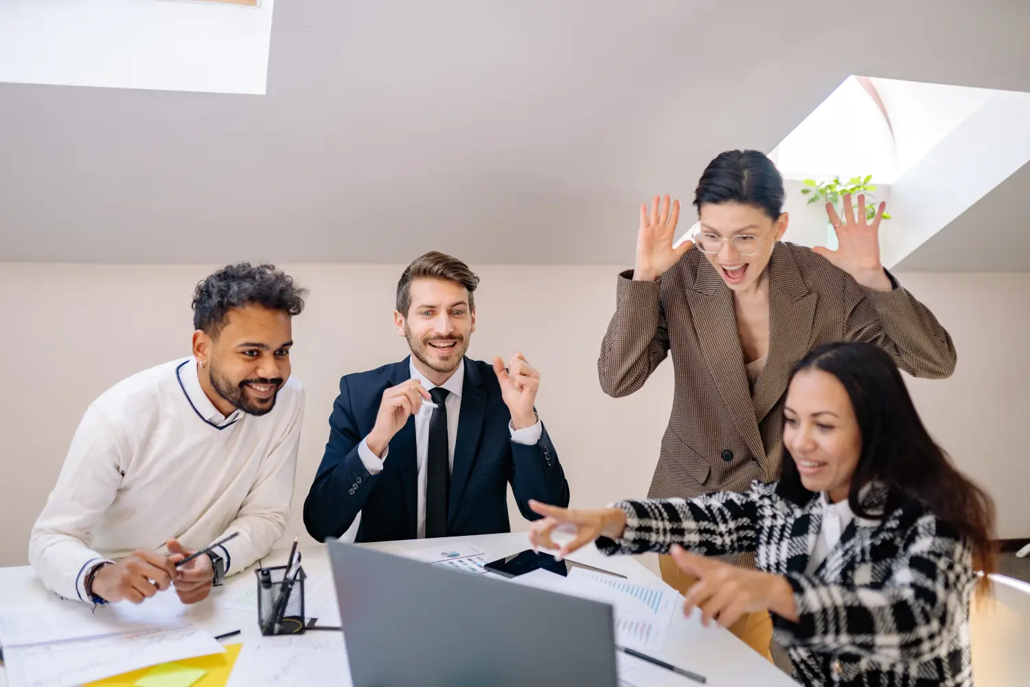 ambiente laboral positivo y una cultura sólida